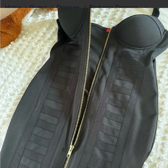 Guess black bandage dress with full frontal zipper. Super sexy & form fitting - Picture 8 of 9